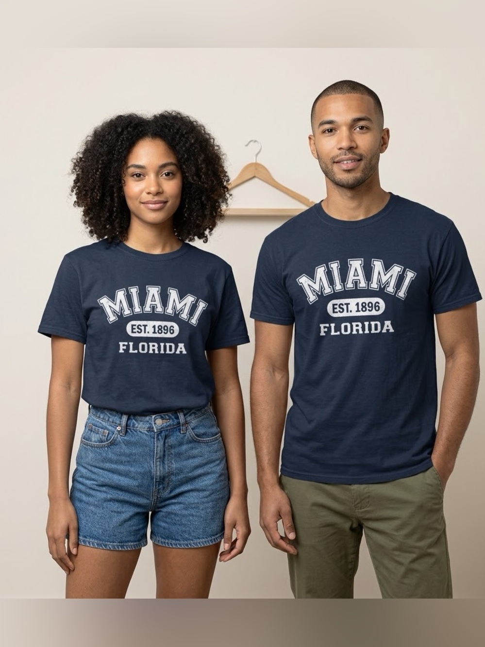 Miami Florida Graphic Tee Navy Blue Short Sleeve T-Shirt, Size Medium Crewneck